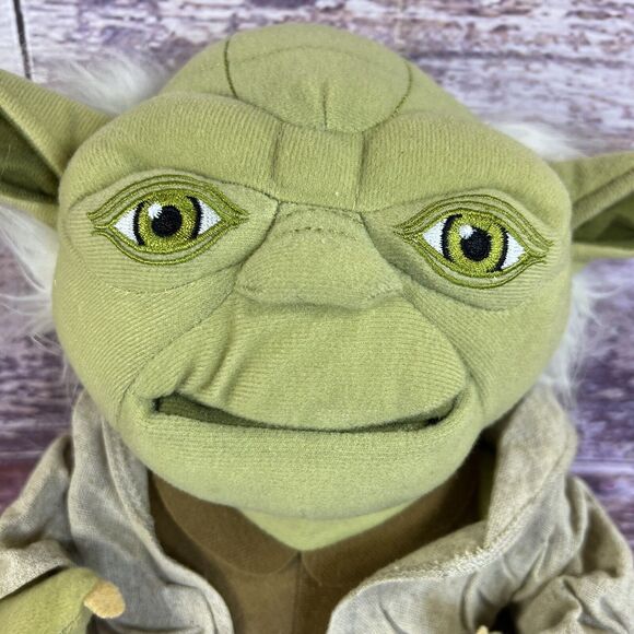 Star Wars Yoda Plush 12” Talking Master Lucas Films Multiple Sayings - WORKING - Picture 5 of 14